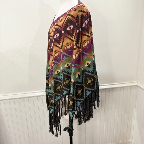 Double D Ranch Size S/M Chicora Poncho Southwest Fringe Western Cowgirl Aztec - Picture 2 of 12